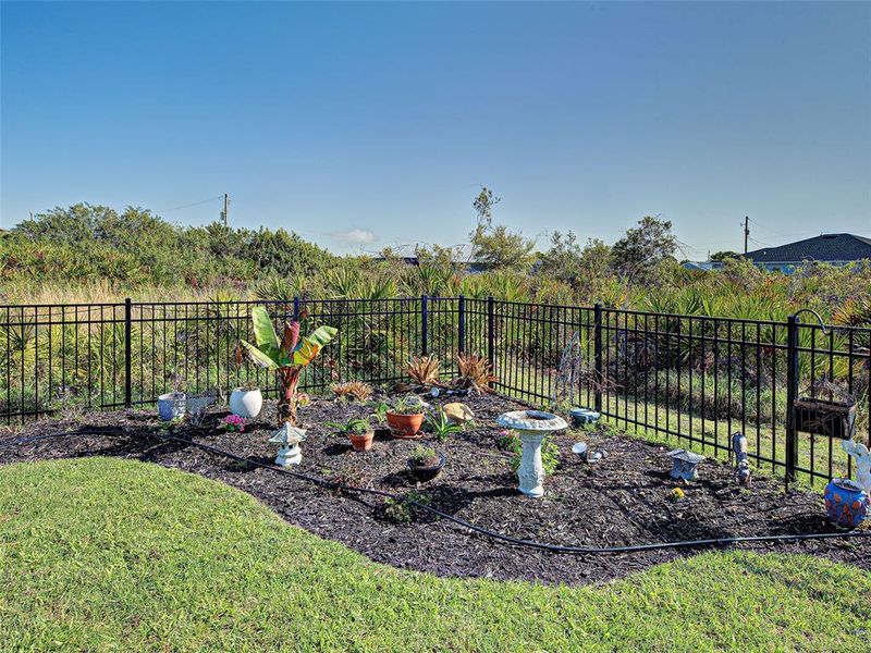 Community amenities in , Port Charlotte (Image 51). Community amenities in , Port Charlotte (Image 51).