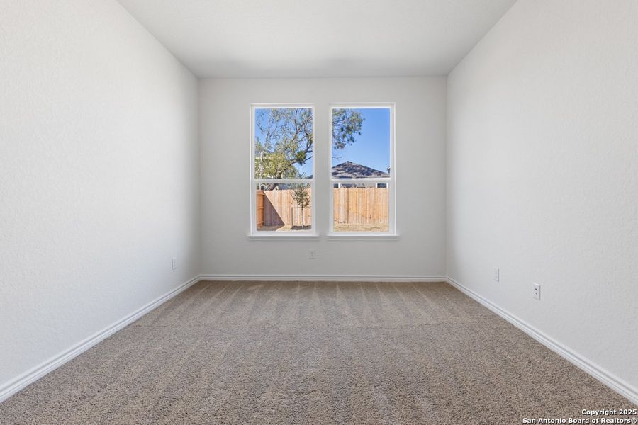 Spacious, unfurnished interior of a new home in Spanish Trails, San Antonio (Image 6).