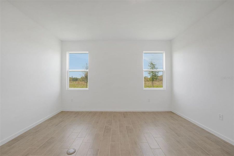 Spacious, unfurnished interior of a new home in Willowbrook North, Winter Haven (Image 11). Spacious, unfurnished interior of a new home in Willowbrook North, Winter Haven (Image 11).