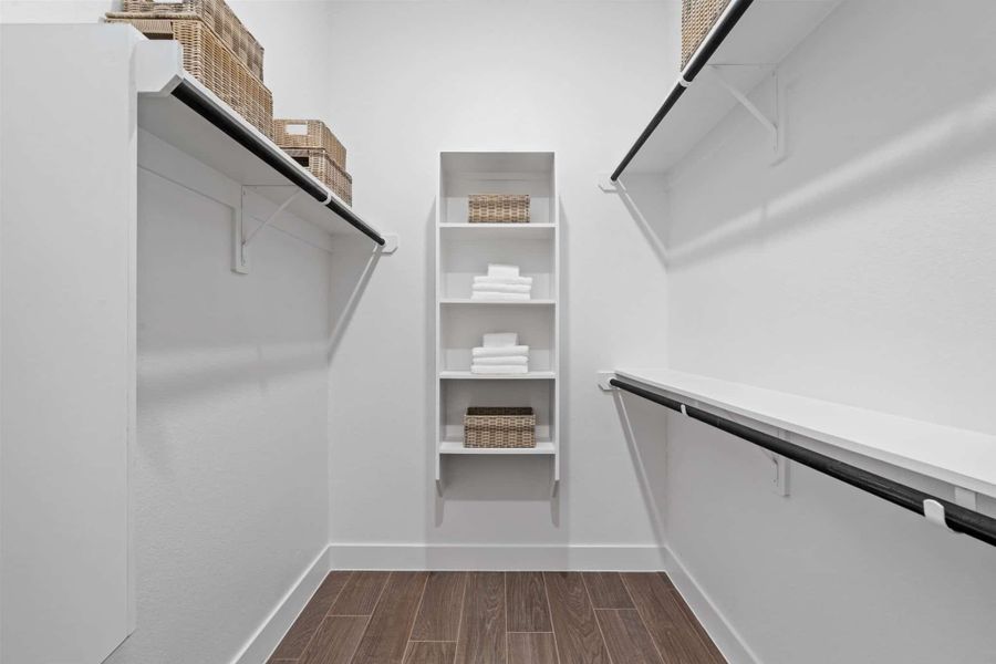 Furnished interior view inside a new home in Beacon Point, Texas City (Image 57).