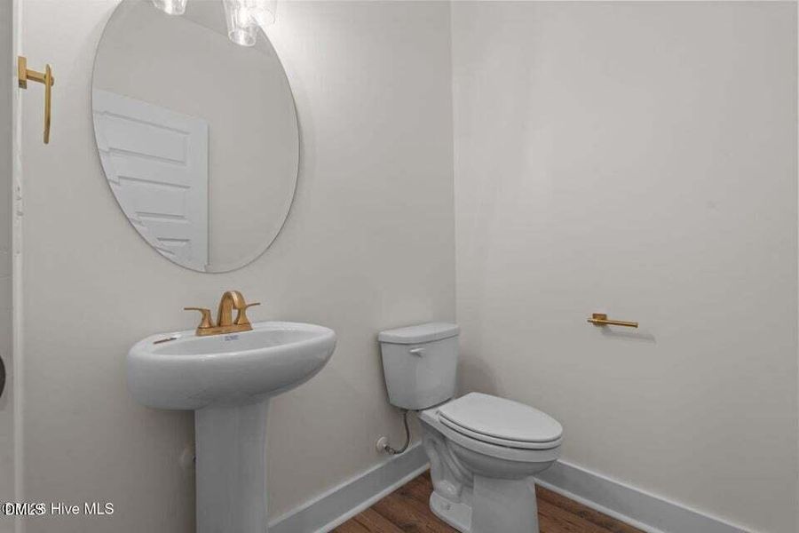 355 Shaw Rd 355 Shaw Rd