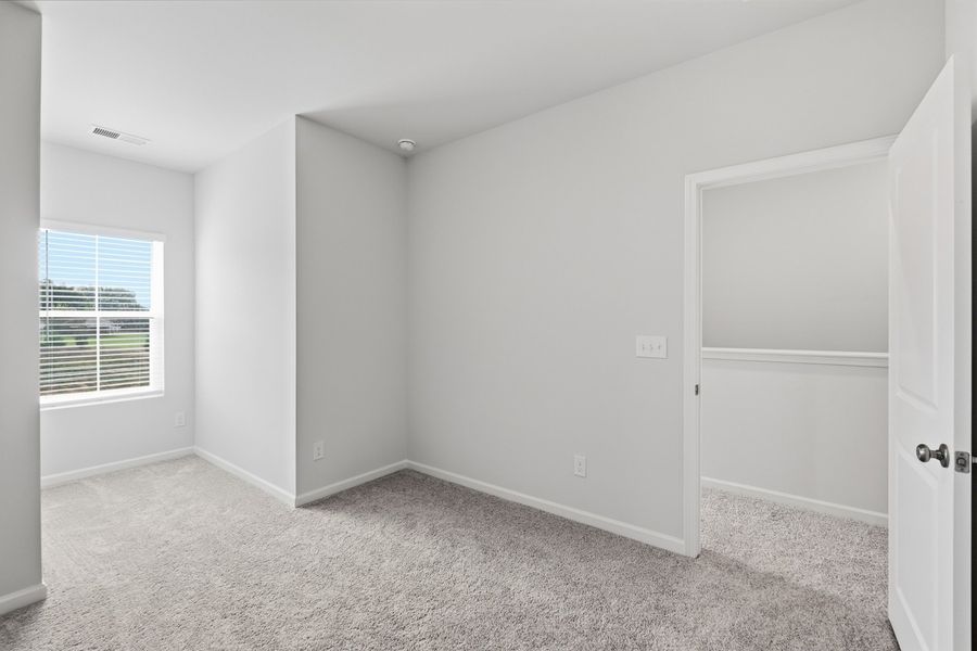 Spacious, unfurnished interior of a new home in Nichols Landing, Charlotte (Image 20).
