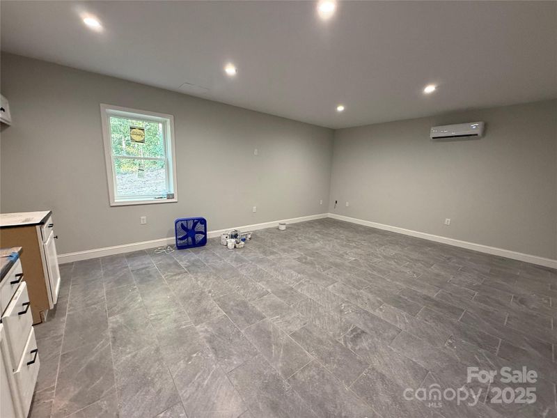 Image 19 of a home in .