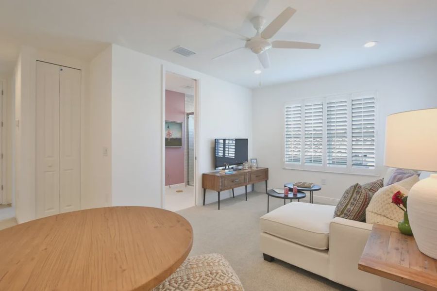 Furnished interior view inside a new home in Windward, Lakewood Ranch (Image 8).
