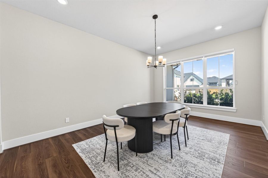 Furnished interior view inside a new home in , Missouri City (Image 5).