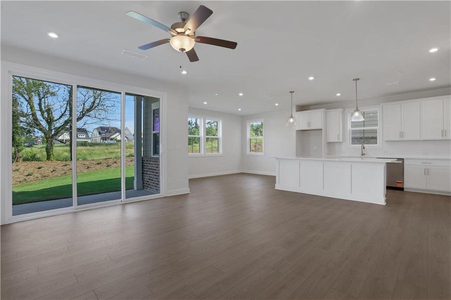Spacious, unfurnished interior of a new home in Poppy at GreenHouse, Marietta (Image 23).