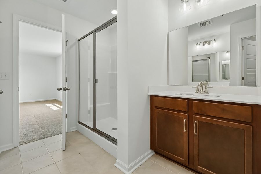 Furnished interior view inside a new home in Somerset, Myrtle Beach (Image 8).
