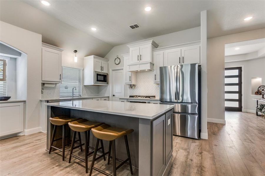 Furnished interior view inside a new home in Emerald Vista, Wylie (Image 22).