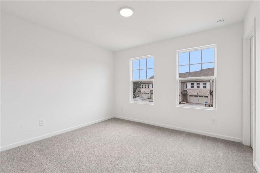 Spacious, unfurnished interior of a new home in Leydenview, Mableton (Image 25).