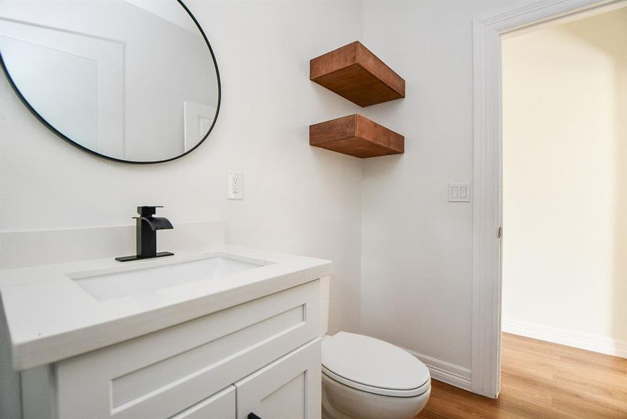 This bathroom is not just a functional space; it’s a serene retreat that elevates your home experience and inspires tranquility.