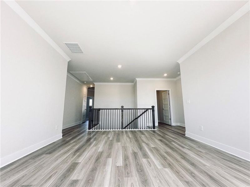 Spacious, unfurnished interior of a new home in Summerlin, Winder (Image 27).