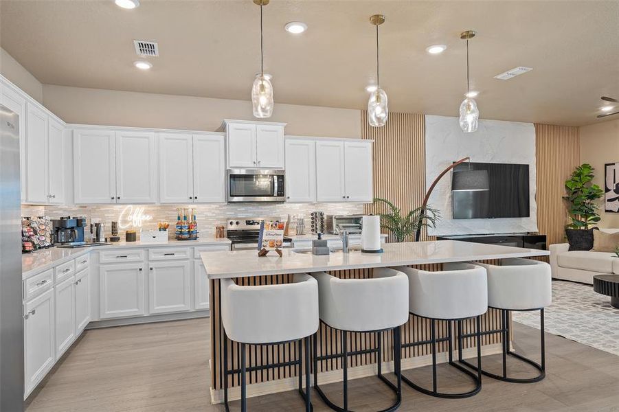 Furnished interior view inside a new home in Windsor Cay Resort, Clermont (Image 22).