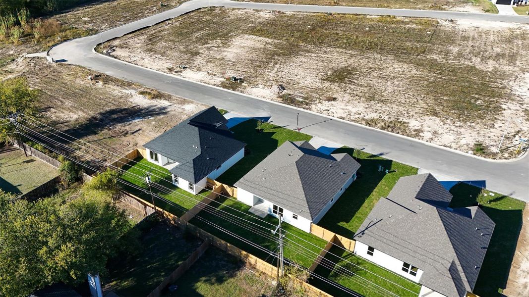 Image 33 of a home in .