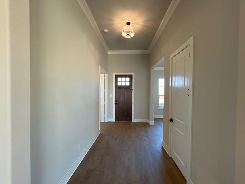 Spacious, unfurnished interior of a new home in Creekview Addition, Van Alstyne (Image 10).