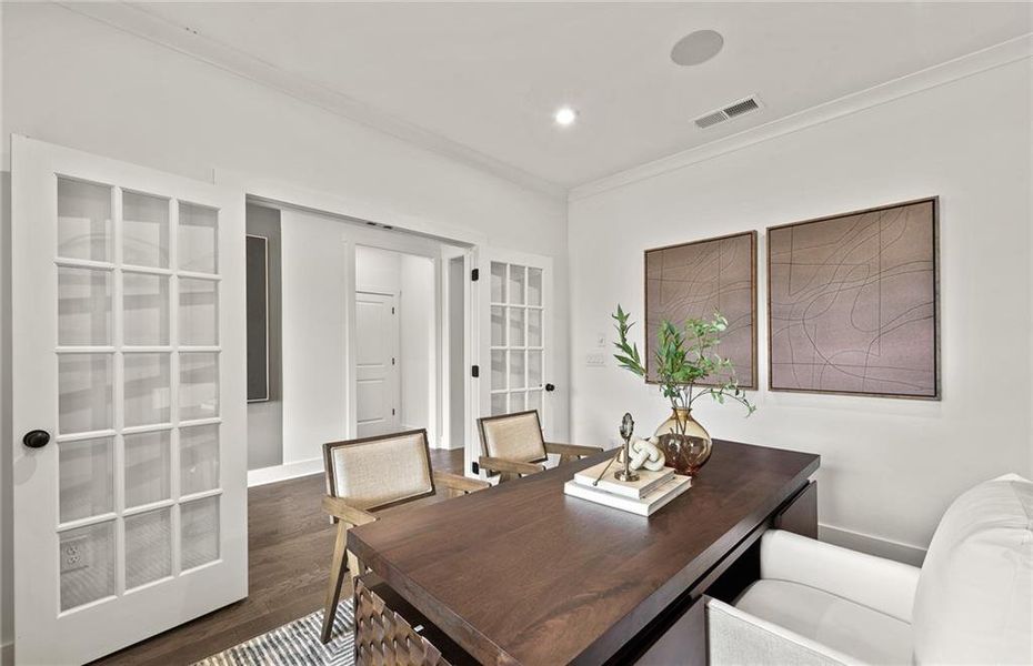 Furnished interior view inside a new home in , Villa Rica (Image 9).