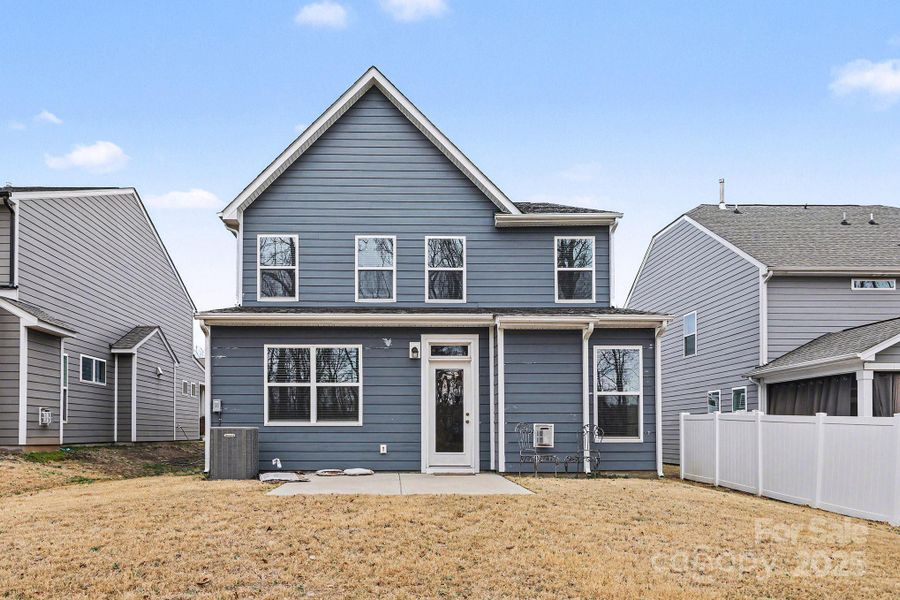 Exterior details and patio area of a home in , Harrisburg (Image 3).