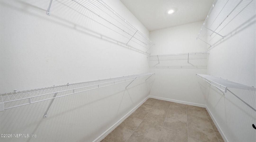 Spacious, unfurnished interior of a new home in , Yulee (Image 41).