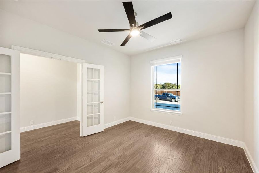 Spacious, unfurnished interior of a new home in Rockwood 90, Mansfield (Image 18).