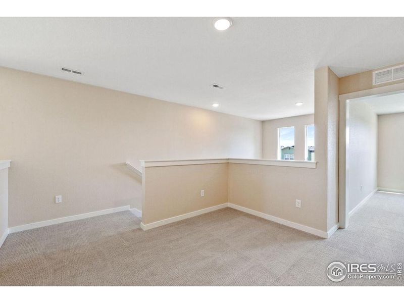 Spacious, unfurnished interior of a new home in , Fort Collins (Image 19).