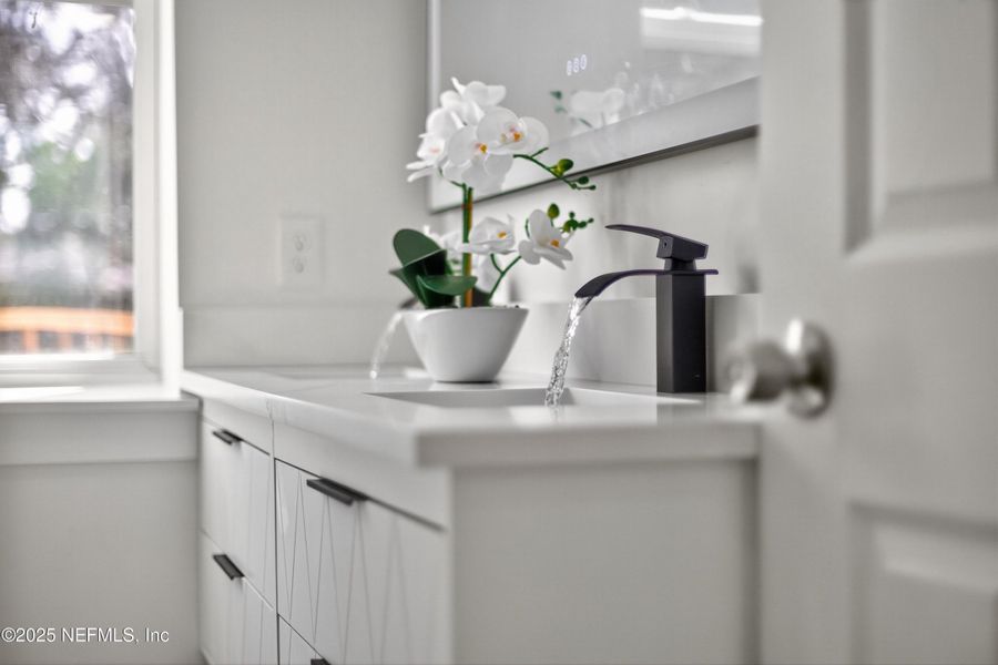 Close-up of interior finishes inside a home in , Jacksonville (Image 42).