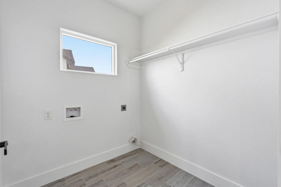 Spacious, unfurnished interior of a new home in , Trinity (Image 28).