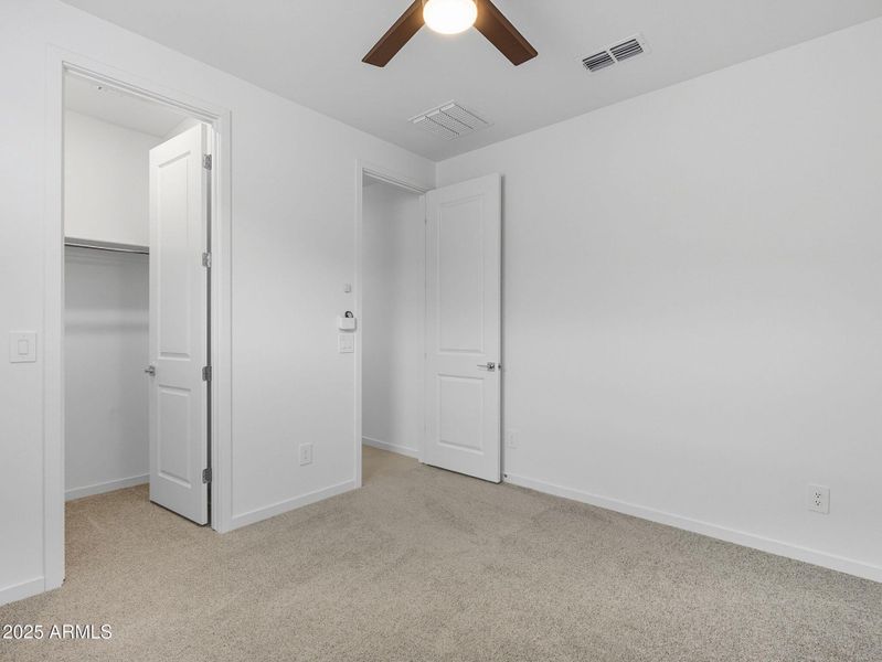 48-web-or-mls-Bee-48 48-web-or-mls-Bee-48