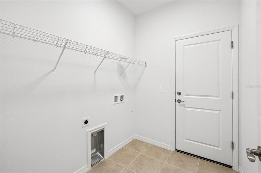 Spacious, unfurnished interior of a new home in Southpointe, Palmetto (Image 18).