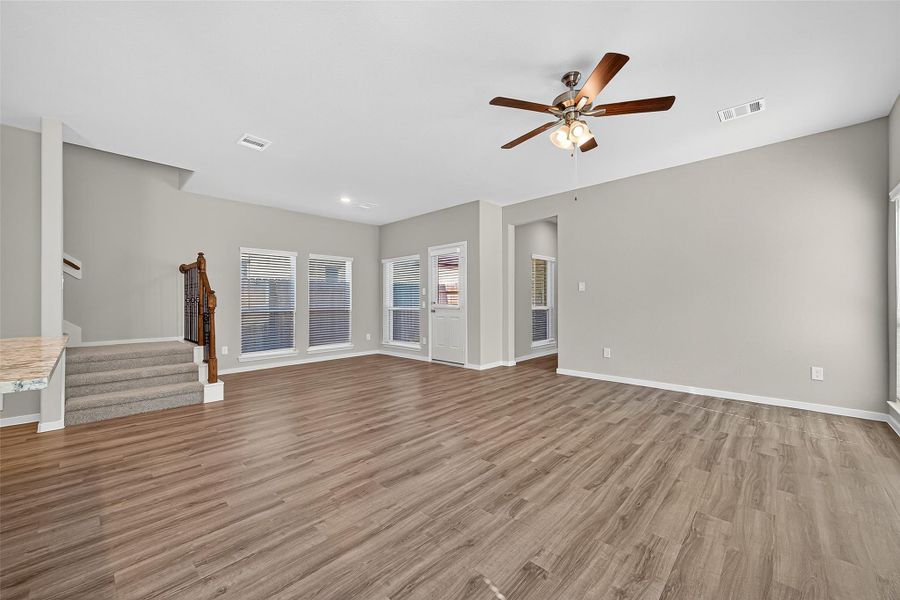 Spacious, unfurnished interior of a new home in Mill Creek Trails, Magnolia (Image 35). Spacious, unfurnished interior of a new home in Mill Creek Trails, Magnolia (Image 35).