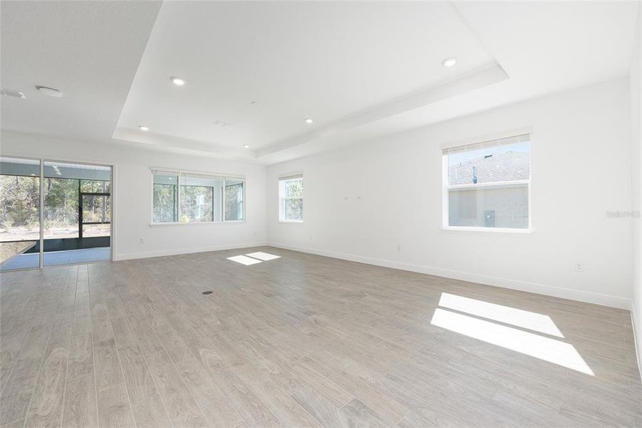 Spacious, unfurnished interior of a new home in , Ocala (Image 30).