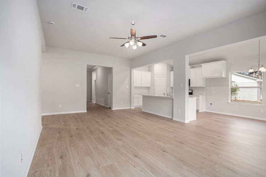 Spacious, unfurnished interior of a new home in , Bay City (Image 18). Spacious, unfurnished interior of a new home in , Bay City (Image 18).