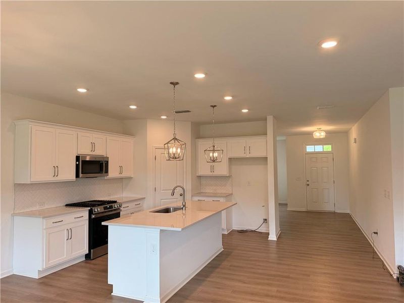 Furnished interior view inside a new home in Creekside, Dawsonville (Image 19).