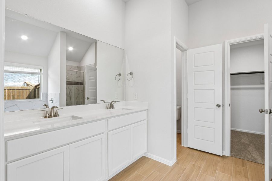 Owners Bathroom Owners Bathroom