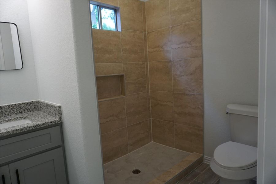 Image 35 of a home in .