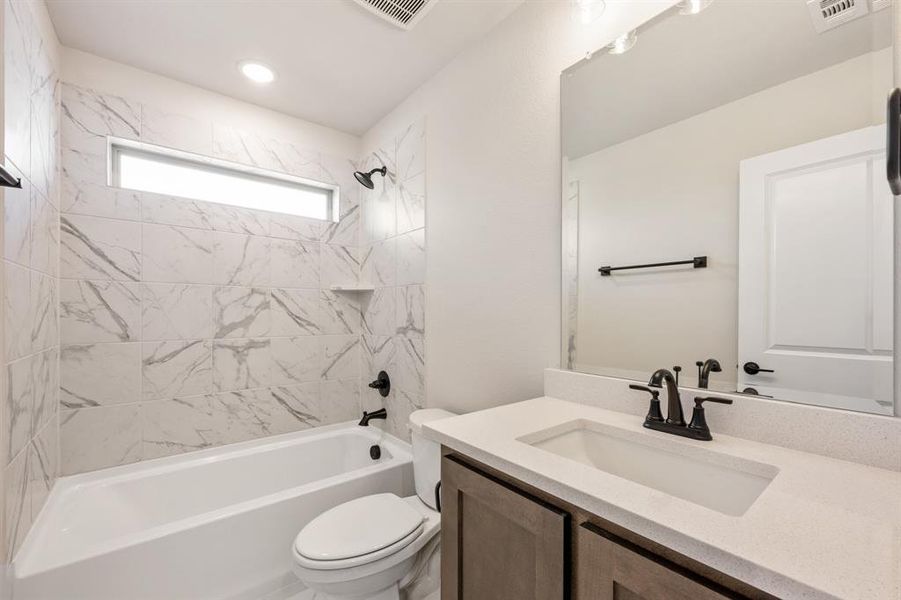 Furnished interior view inside a new home in Creekview Meadows, Pilot Point (Image 12).