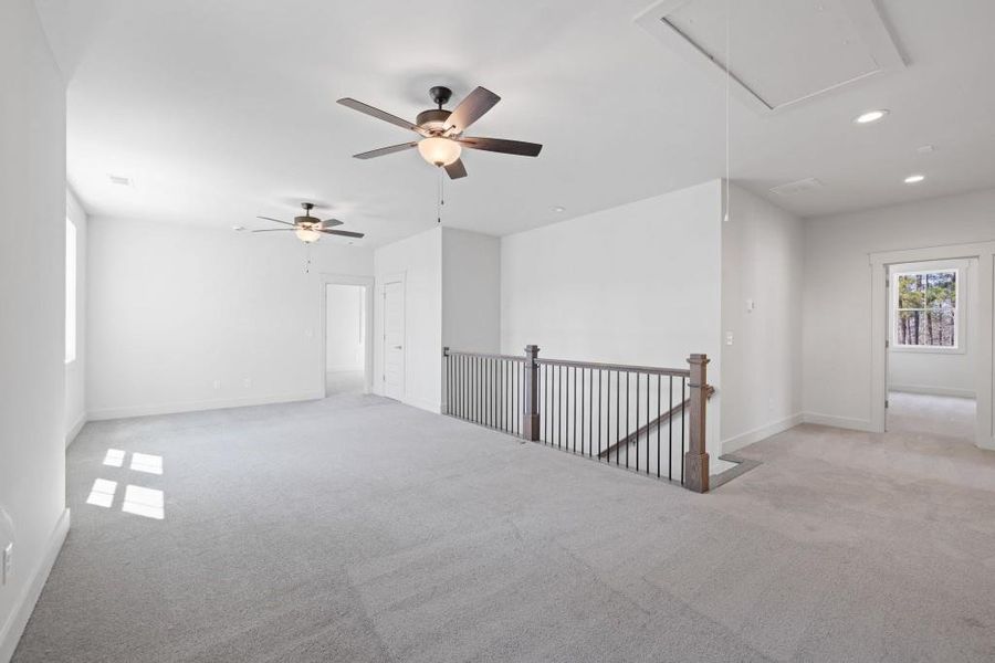 Spacious, unfurnished interior of a new home in Arden on Lanier, Cumming (Image 25).