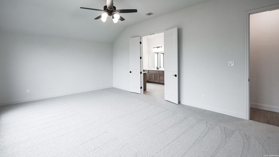 Spacious, unfurnished interior of a new home in Meadows of Mill Creek, Seguin (Image 15). Spacious, unfurnished interior of a new home in Meadows of Mill Creek, Seguin (Image 15).