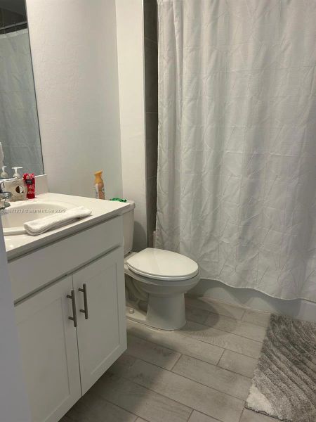 Furnished interior view inside a new home in , Cape Coral (Image 6). Furnished interior view inside a new home in , Cape Coral (Image 6).