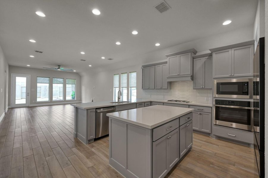 Furnished interior view inside a new home in The Woodlands Hills, Willis (Image 6).