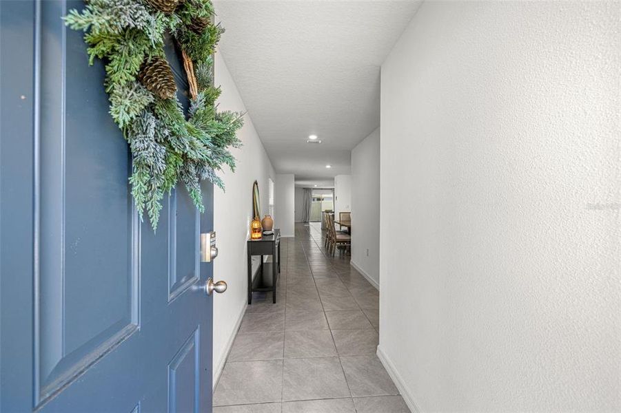 Exterior details and patio area of a home in , Dade City (Image 23).