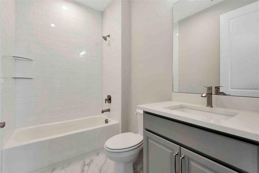 Furnished interior view inside a new home in Cresswind at Lake Harris, Tavares (Image 14).