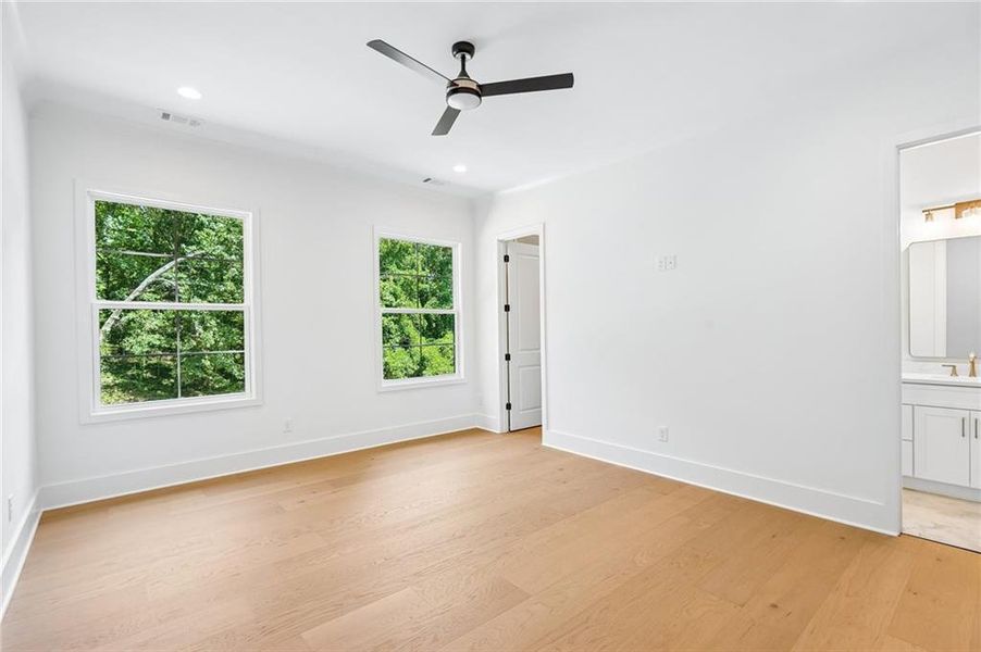 Spacious, unfurnished interior of a new home in , Buford (Image 23).