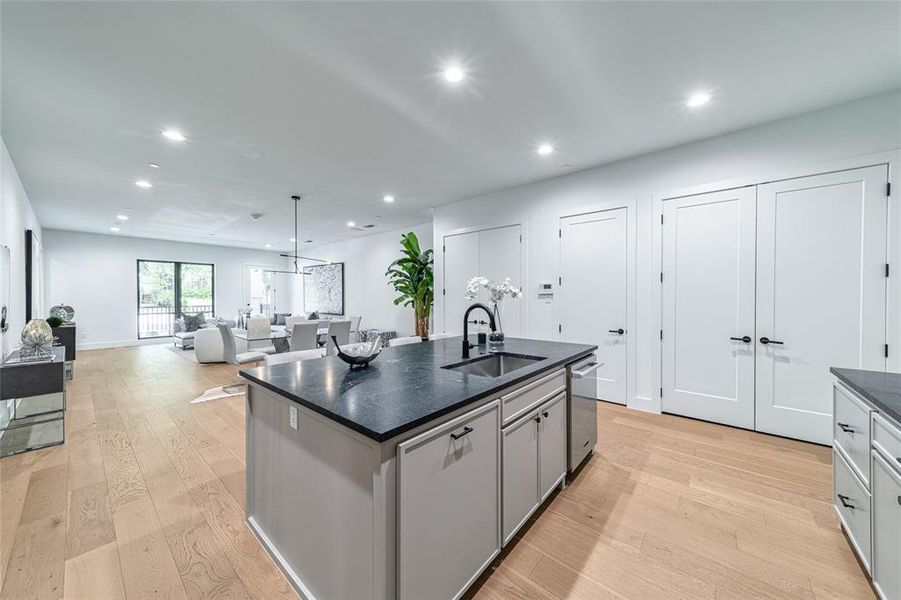 Furnished interior view inside a new home in , Dallas (Image 29). Furnished interior view inside a new home in , Dallas (Image 29).