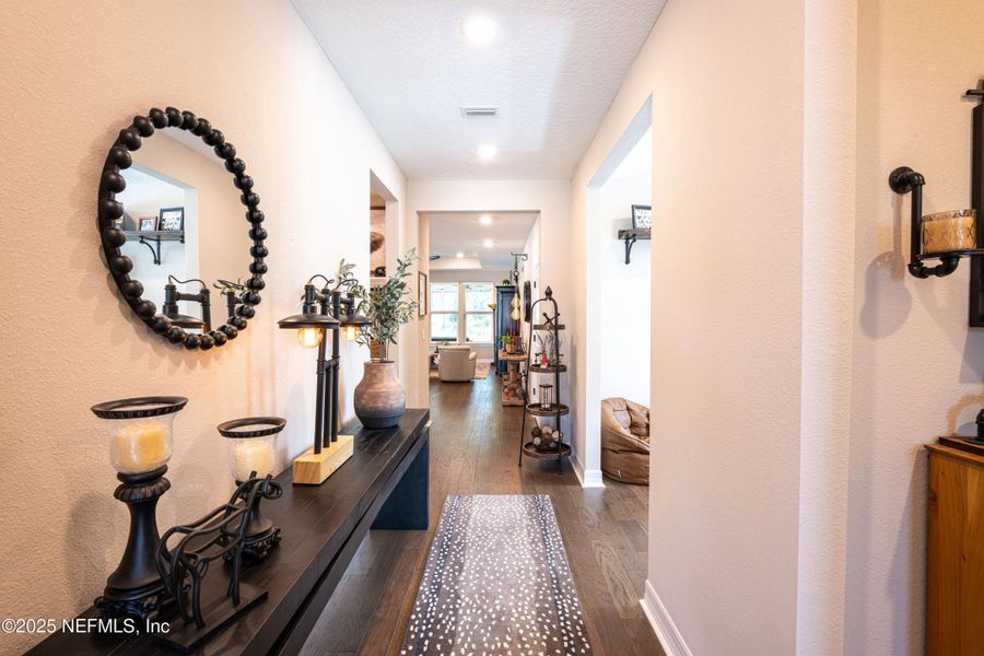 Furnished interior view inside a new home in , Ponte Vedra (Image 26).