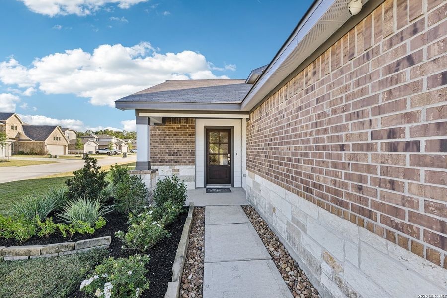 Exterior details and patio area of a home in Katzer Ranch, Converse (Image 3).