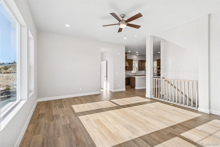 Spacious, unfurnished interior of a new home in Trailside at Cottonwood Creek, Colorado Springs (Image 19).