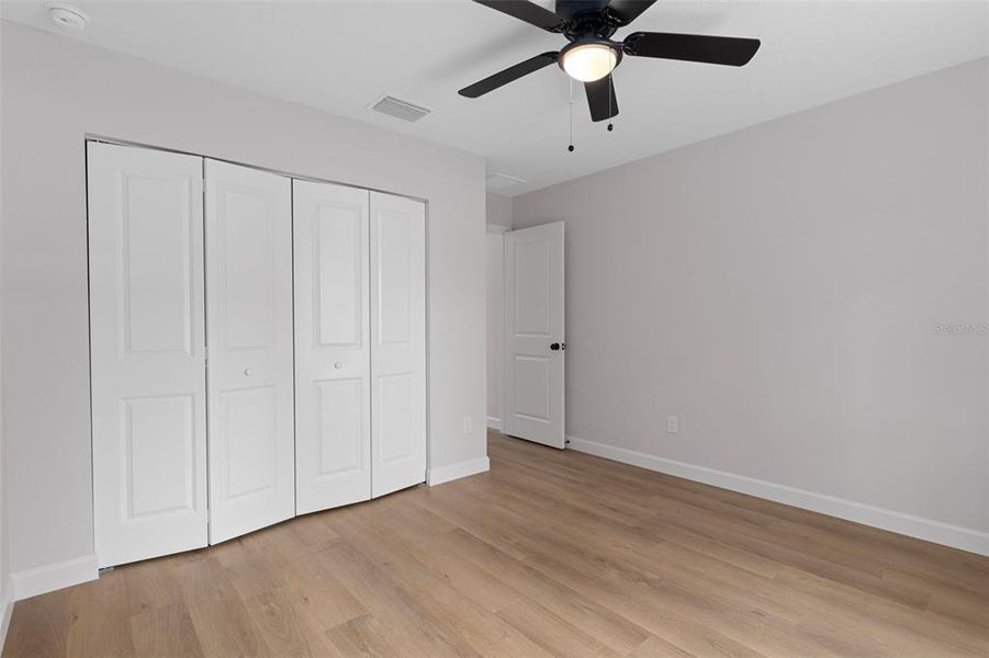 Spacious, unfurnished interior of a new home in , Dunnellon (Image 38).