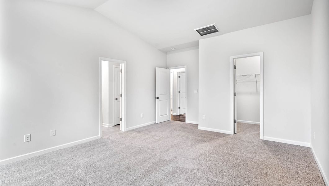 Representative unfurnished interior of a home built from the Davidson by D.R. Horton in Brookside Farms, Greer (Image 22).