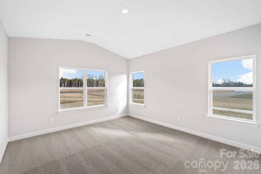 Digital pictures similar Digital pictures similar