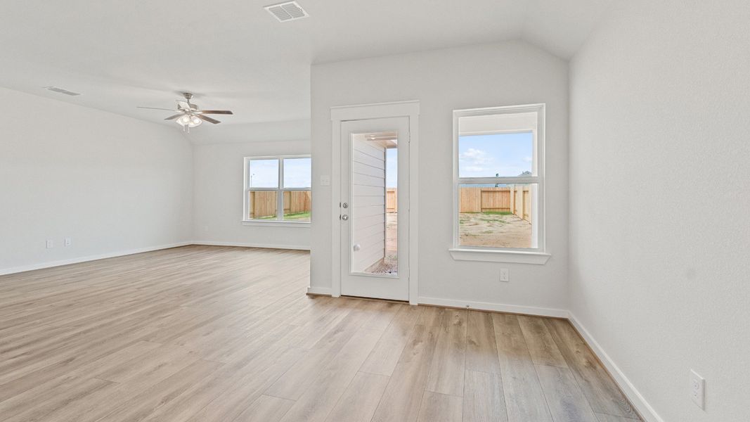 Representative furnished interior of a home built from the Avalon by Brightland Homes in Mostyn Springs, Magnolia (Image 6).