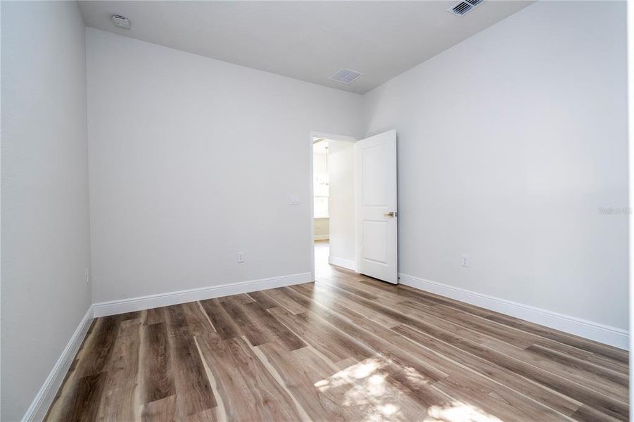 Spacious, unfurnished interior of a new home in , Ocala (Image 61).